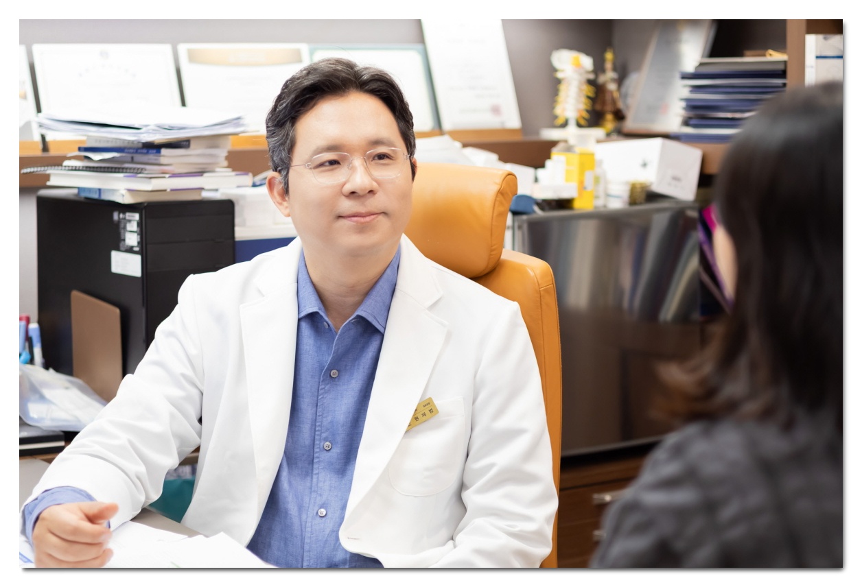 섬유근육통 치료 상담 - 아산본 관절 류마티스내과 원제범 원장